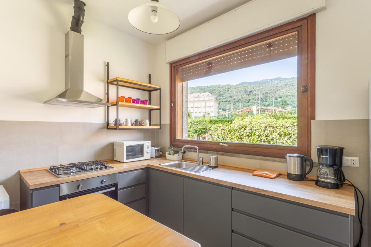 Baveno Beach - Charming Flat With Garden エクステリア 写真