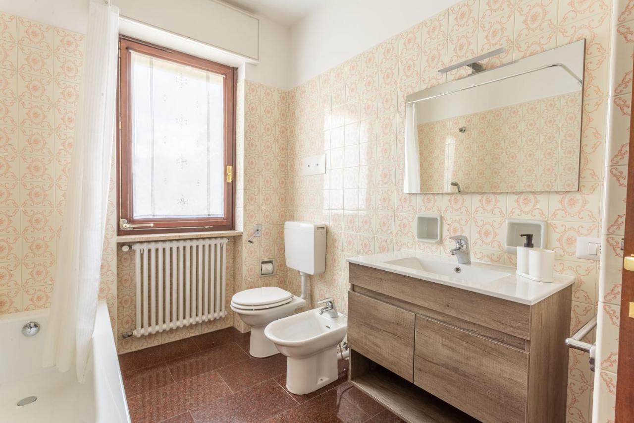 Baveno Beach - Charming Flat With Garden エクステリア 写真
