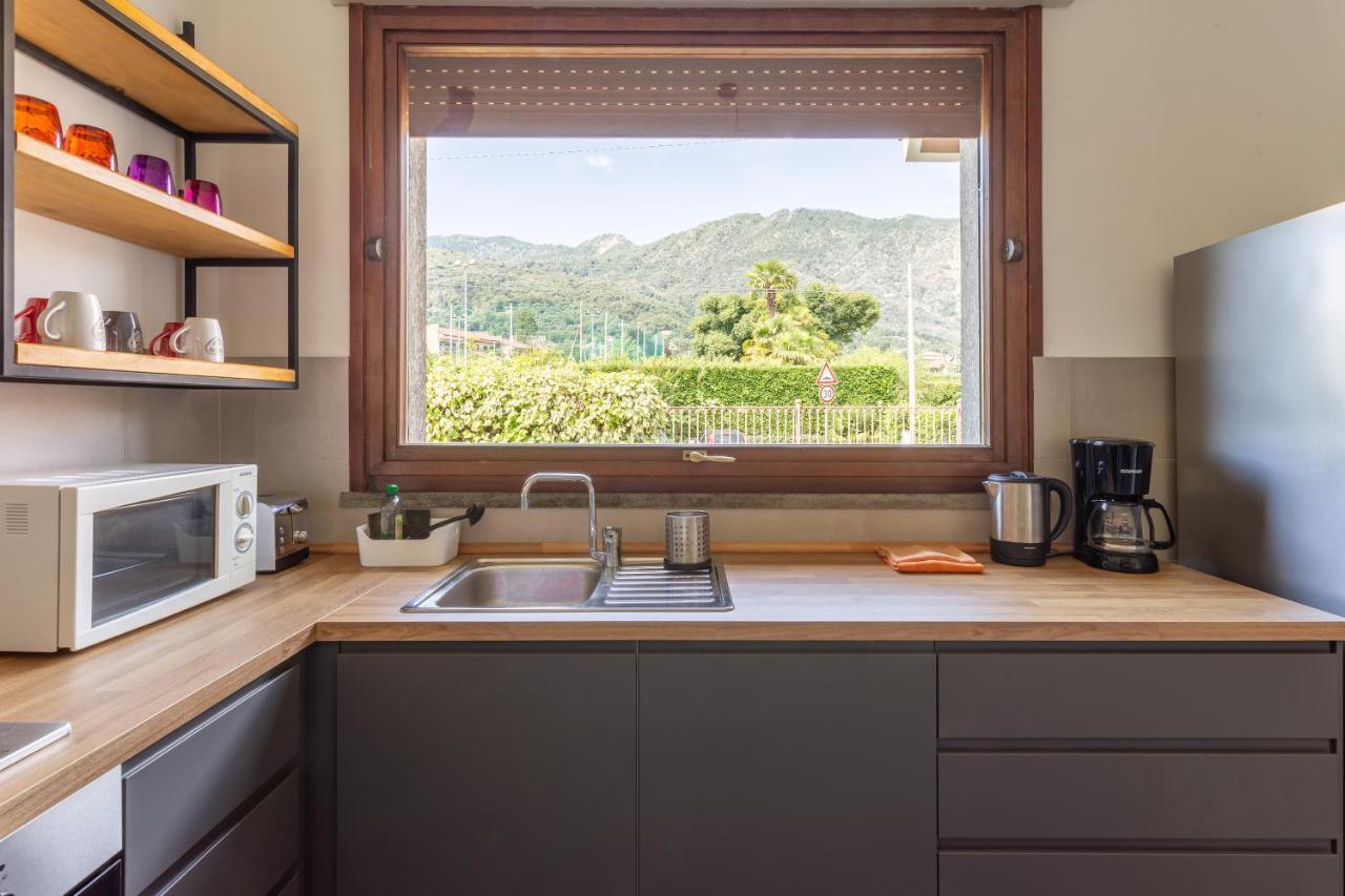 Baveno Beach - Charming Flat With Garden エクステリア 写真